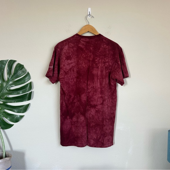 The Mountain Gardner “Find Nine Wolves” Tee - Picture 8 of 8